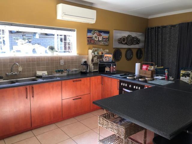 80 On Benade Apartment Bloemfontein Exterior foto