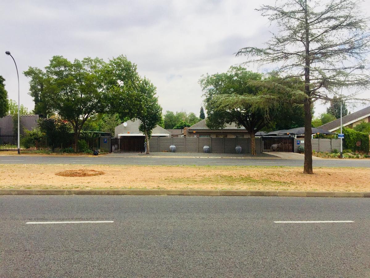 80 On Benade Apartment Bloemfontein Exterior foto